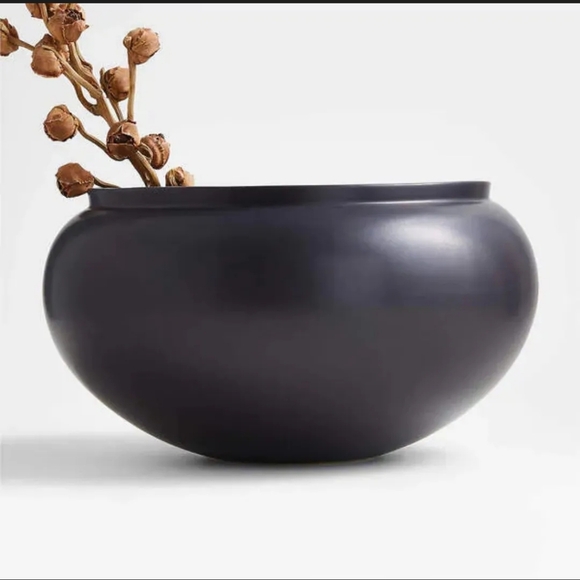 Crate&Barrel Other - New In Box Crate & Barrel Jimena Black Centerpiece Bowl
